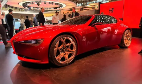 Alfa Romeo иска да „детоксикира“ интериора 2026