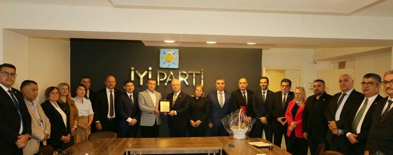 Делегация на ДПС проведе среща с представители на İYİ Parti в Измир 2026