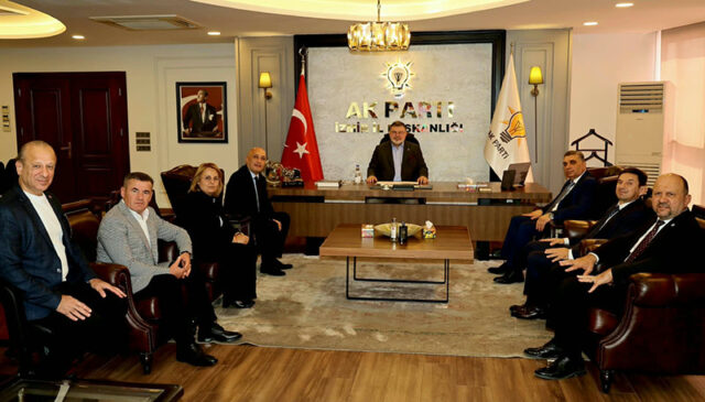 Делегация на ДПС се срещна с AKP в Измир 2026