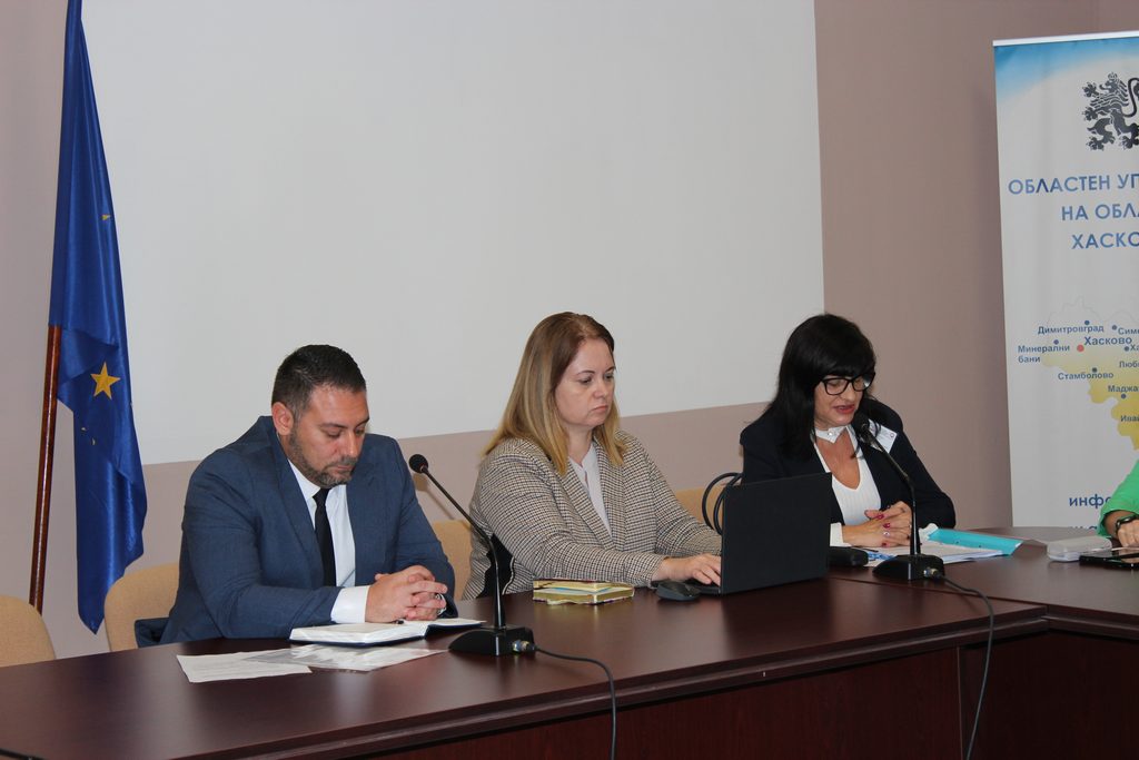 Дискусия за предизвикателствата и проблемите пред услугата „Приемна грижа“ 2026