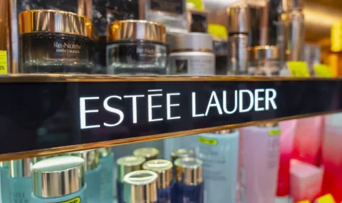 Estée Lauder инвестира в биотехнологично производство 2026