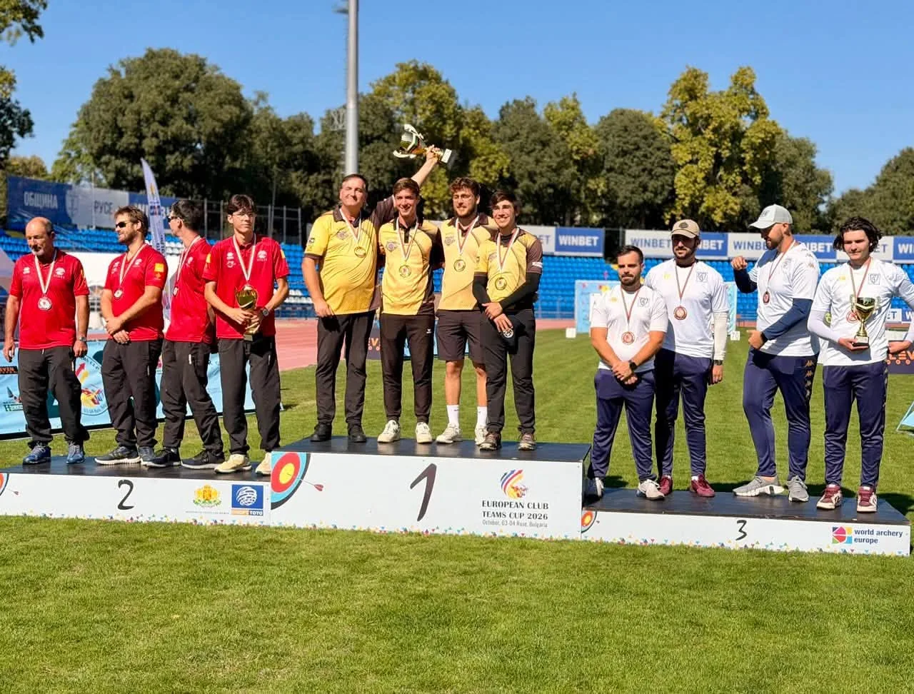 Sport frenskite streltsi triumfiraha evropeyskata kl 9 2026 новините от българия европейската клубна купа по стрелба с лък събра този уикенд на градския стадион в русе представители на седем... Френските стрелци триумфираха на европейската клубна купа в русе 2026 българия новините balgarianovinite. Com 2026-10-04 14:40:57 sport френските стрелци триумфираха на европейската клубна купа в русе 2026 информационна агенция за разследваща журналистика и разследващ репортаж бургас, българия