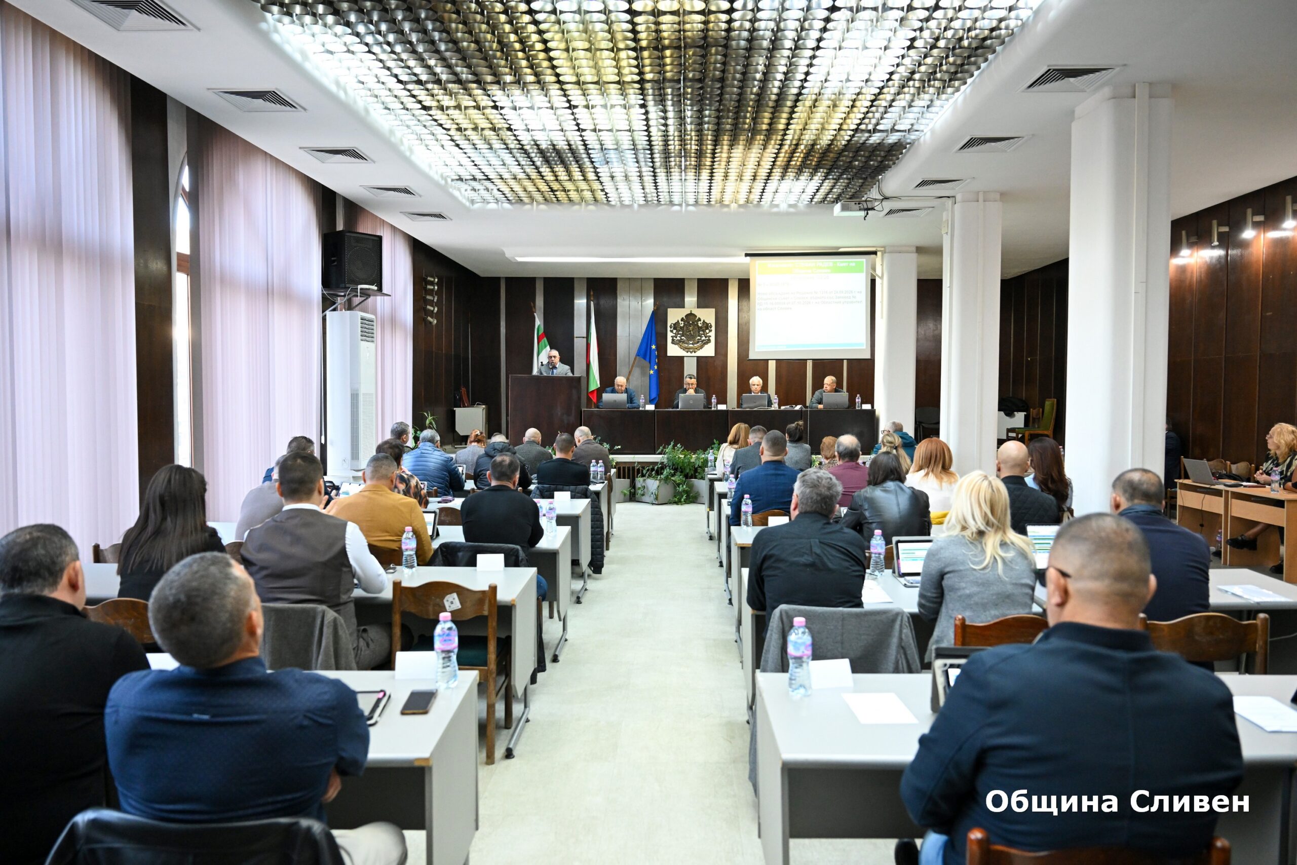 НА ИЗВЪНРЕДНА СЕСИЯ МЕСТНИЯТ ПАРЛАМЕНТ ОДОБРИ ИЗМЕНЕНИЕ НА СВОЕ РЕШЕНИЕ И НА НАРЕДБАТА ЗА МЕСТНИТЕ ДАНЪЦИ И ТАКСИ 2026