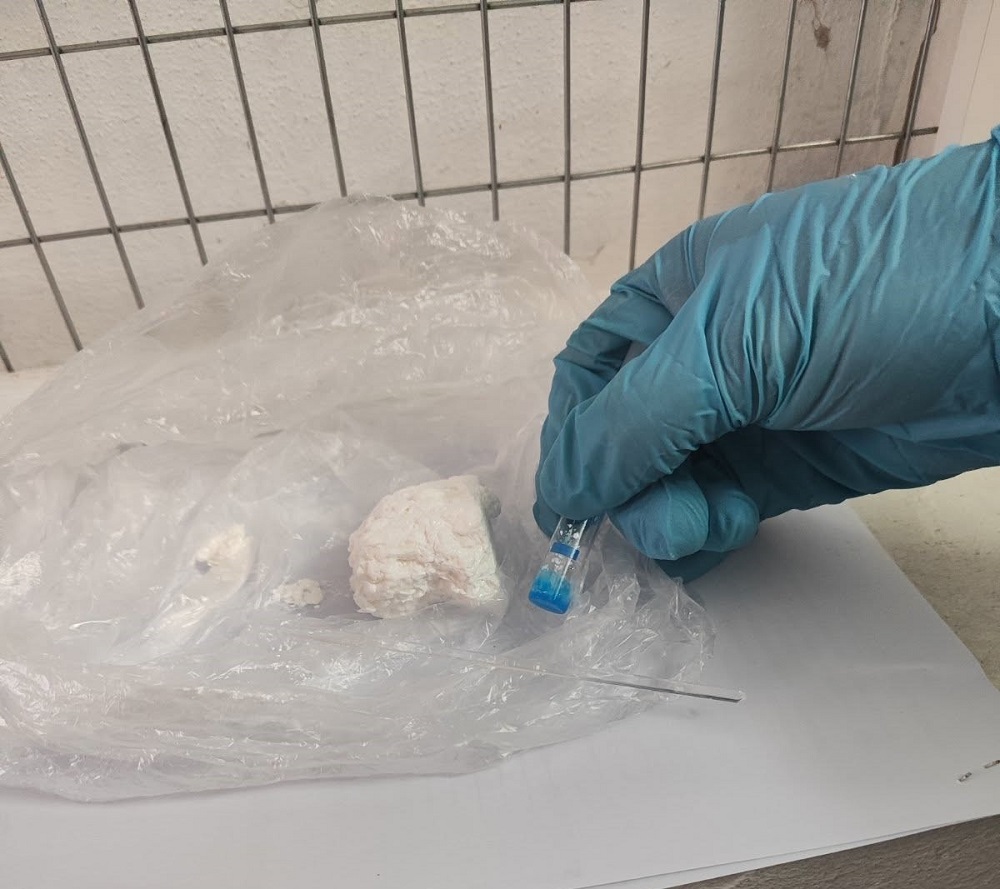 Около грама kokain marihuana sintetichen kanabinoid izzeti 2 2026 новините от българия петима души са задържани при полицейски действия срещу разпространението на наркотични вещества в шумен на 15... Кокаин, марихуана и синтетичен канабиноид иззети при акции, петима са задържани 2026 българия новините balgarianovinite. Com 2026-10-16 15:52:39 около грама кокаин, марихуана и синтетичен канабиноид иззети при акции, петима са задържани 2026 информационна агенция за разследваща журналистика и разследващ репортаж бургас, българия
