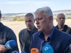 Командирът на ВМС: Не се знае дали „Ейбъл“ ще потъне ВИДЕО 2026 Командирът на ВМС: Не се знае дали „Ейбъл“ ще потъне ВИДЕО 2026
