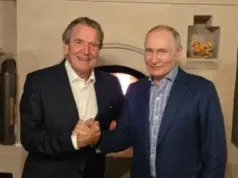 Кремъл показа снимки на Путин и Шрьодер от рождения ден 2026 Кремъл показа снимки на Путин и Шрьодер от рождения ден 2026