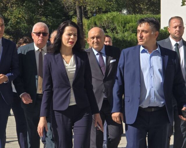 Министър Ивкова: Новата апаратура в бургаската болница ще осигури по-прецизна диагностика 2026