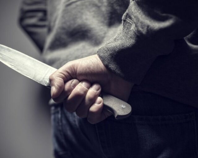 Нападение с нож край НДК – двама младежи са в болница с множество прободни рани 2026 Нападение с нож край НДК – двама младежи са в болница с множество прободни рани 2026