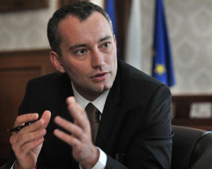 Николай младенов фаворит за генерален секретар на оон 2026