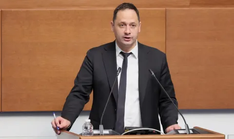 НС обсъжда по-високи възнаграждения за медиците 2026
