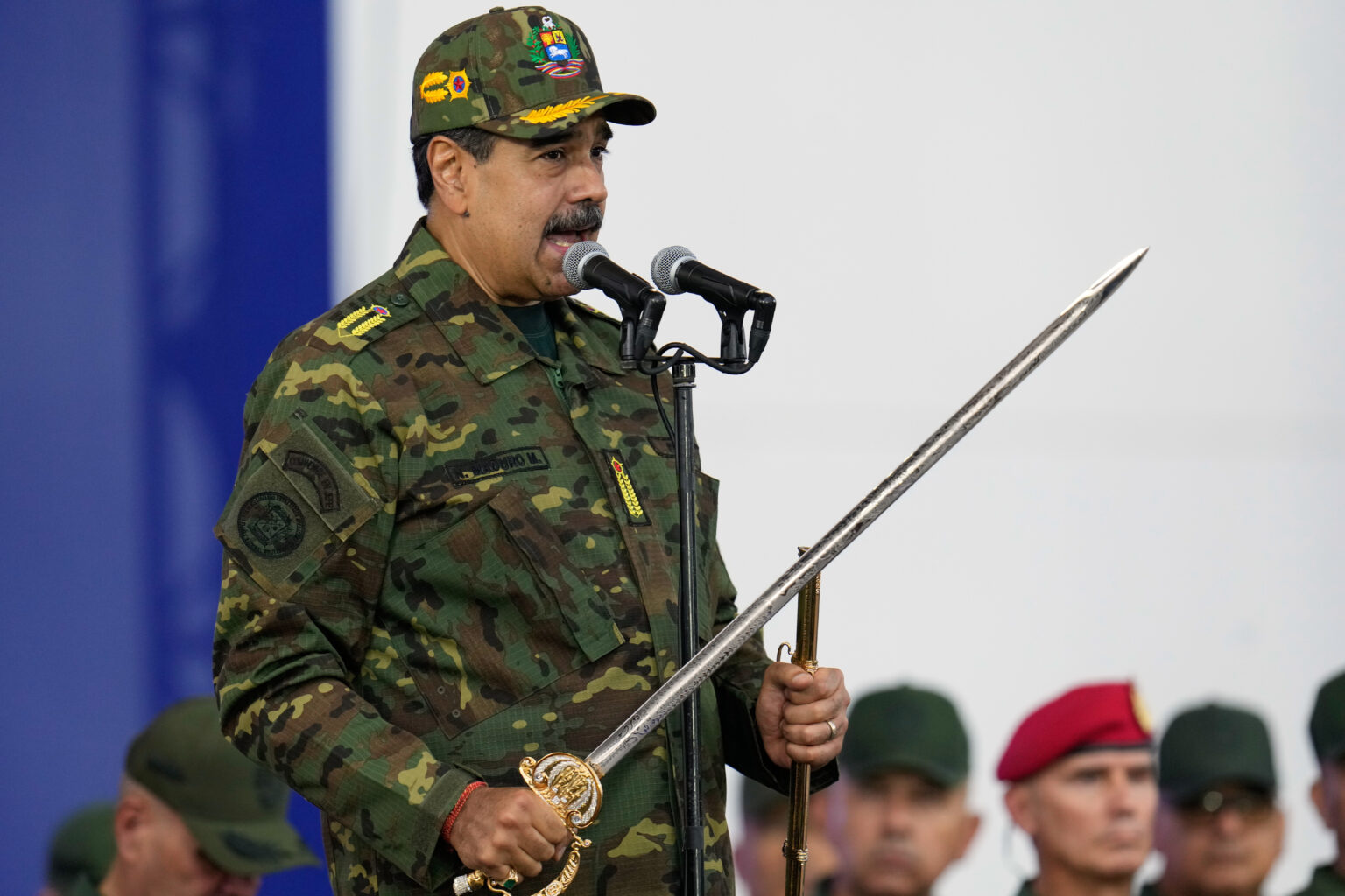 NY Officials to Bring Torture Charges Against Nicolás Maduro and Cilia Flores 2026