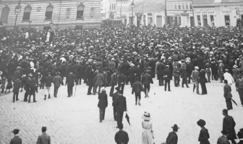 7 октомври 1908 г. : австро-унгария анексира босна и херцеговина 2026 | босна и херцеговина 2026 новините от българия - bulgarianovinite. Com Босна и херцеговина oktomvri 1908 avstro ungariya aneksira bosna h 2026 новините от българия на 5 октомври 1908 г. Император франц йосиф i обявява присъединяването на босна и херцеговина към австро-унгария. В... 7 октомври 1908 г. : австро-унгария анексира босна и херцеговина 2026 българия новините balgarianovinite. Com 2026-10-07 18:38:13 босна и херцеговина 7 октомври 1908 г. : австро-унгария анексира босна и херцеговина 2026 информационна агенция за разследваща журналистика и разследващ репортаж бургас, българия
