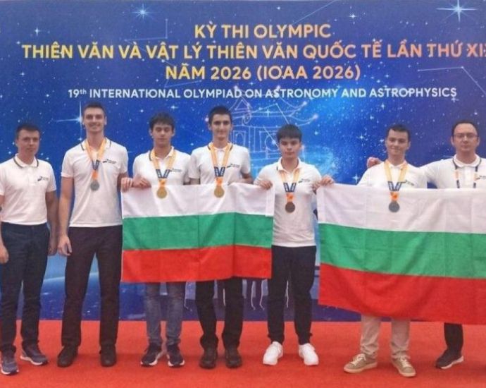 МС: Олимпийските медали от 11-и клас също ще са вход за ВУЗ 2026