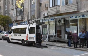 Осигуряват транспорт за хора с увреждания в изборния ден в хасково 2026 Осигуряват транспорт за хора с увреждания в изборния ден в хасково 2026