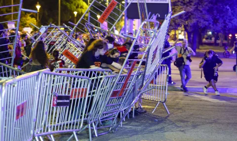 Почина жената, превърнала се в символ на жилищните протести в Испания 2026