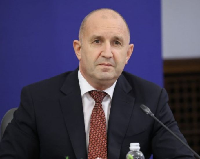 Румен Радев: Изпращаме бюджет 2027 в ЕК, няма да вдигаме основни данъци 2026