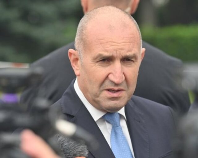 Румен Радев: Няма непосредствена заплаха за националната сигурност, но има рискове 2026