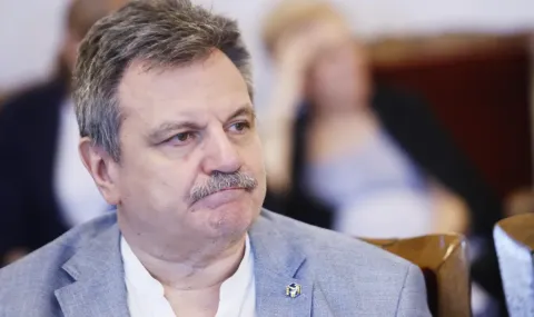 Д-р Симидчиев изпрати SMS на дъщеря си в ефир: „Ако нещо ми се случи, искам да даря органите си. Обичам те!“ 2026
