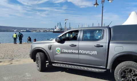 Световните агенции: два търговски кораба бяха поразени близо до бреговете на България, засега не е установен произходът на дроновете 2026