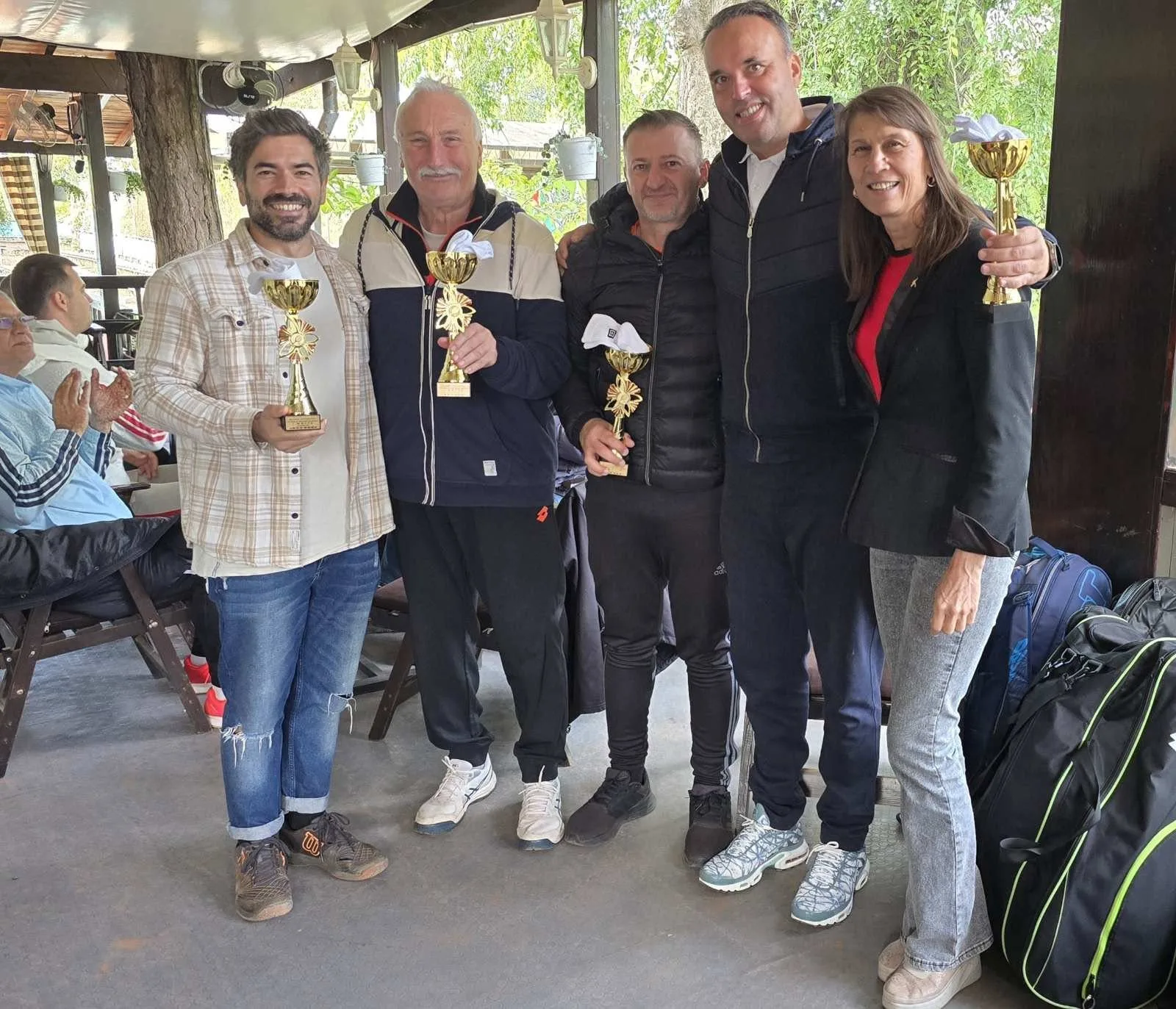 Тенис турнирът приятели tenis turnirat priyateli ruse provede pat kort 1 2026 новините от българия тенис турнирът „приятели русе“ се проведе за 19-и път на кортовете в парка на младежта. Въпреки ниските температури,... Тенис турнирът „приятели русе“ се проведе за 19-и път на кортовете в парка на младежта 2026 българия новините balgarianovinite. Com 2026-10-20 13:31:25 тенис турнирът приятели тенис турнирът „приятели русе“ се проведе за 19-и път на кортовете в парка на младежта 2026 информационна агенция за разследваща журналистика и разследващ репортаж бургас, българия