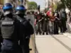 Ученици отново блокираха гимназии във Франция на фона на национални протести 2026 Ученици отново блокираха гимназии във Франция на фона на национални протести 2026