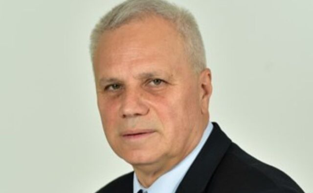 Д-р Васислав Петров остава начело на областната болница в Сливен за нов тригодишен мандат 2026