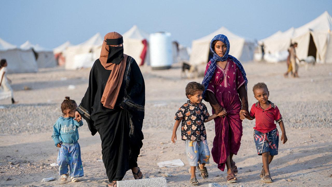 Child malnutrition rises in yemen as fighting intensifies, says unicef | awani international