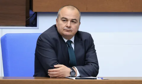 Земеделският министър: Няма данни за отказани кораби с товари от зърно в Черно море 2026